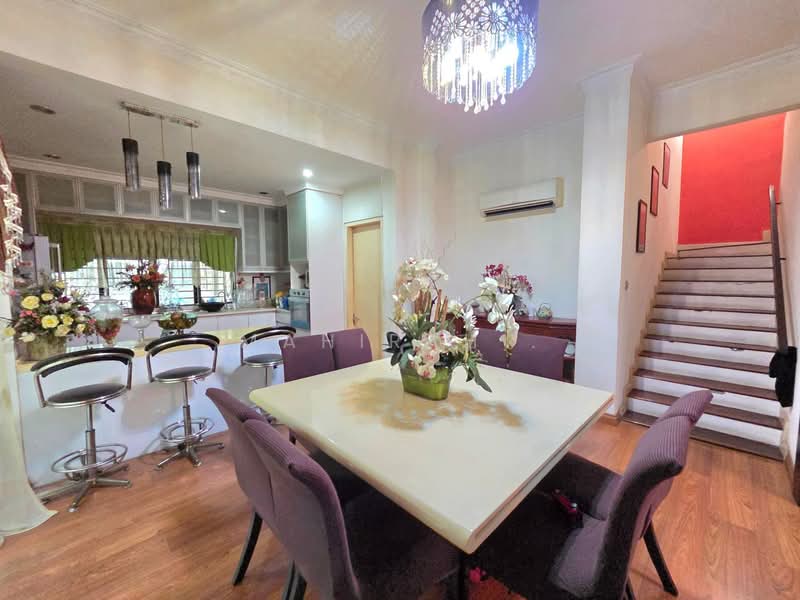 Semi-Detached House for Sale in Bandar Baru Bangi (Selangor) - Mahirah . - Kitchen - PropertyGuru.com.my