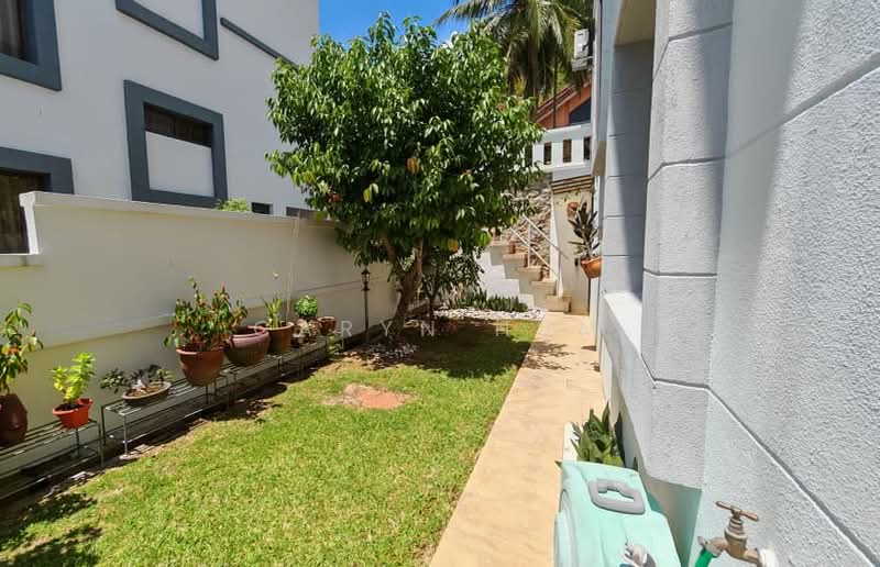 Bungalow for Sale in Batu Ferringhi (Penang) - Caryn Hum - Garden - PropertyGuru.com.my