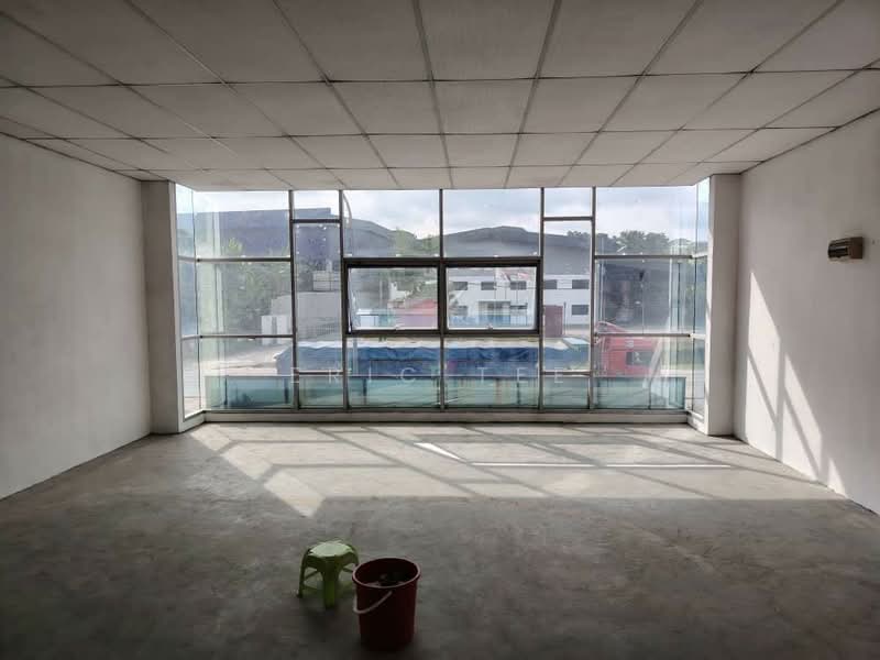Kedai / Pejabat untuk Disewa di Taman Sri Putra (Tampoi) - Eric Tee - Interior - PropertyGuru.com.my