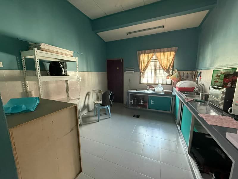 1-storey Terraced House for Sale in Taman Nusa Bestari (Iskandar Puteri (Nusajaya)) - Reny Hee - Kitchen - PropertyGuru.com.my