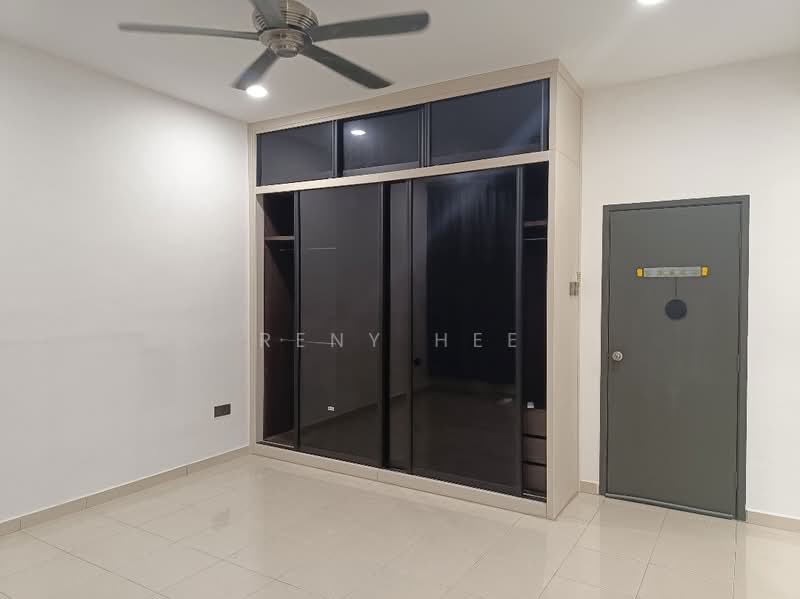 2-storey Terraced House for Sale in Taman Ehsan Jaya (Ulu Tiram) - Reny Hee - Bedroom - PropertyGuru.com.my
