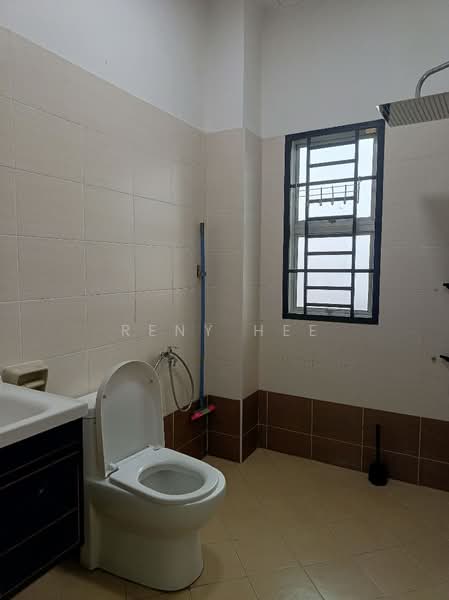 2-storey Terraced House for Sale in Taman Ehsan Jaya (Ulu Tiram) - Reny Hee - PropertyGuru.com.my