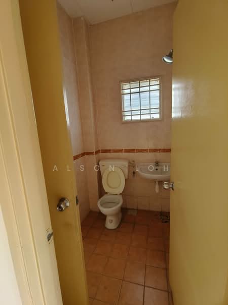 2-storey Terraced House for Sale in Taman Segar Perdana (Cheras) - Alson Loh - Bathroom - PropertyGuru.com.my