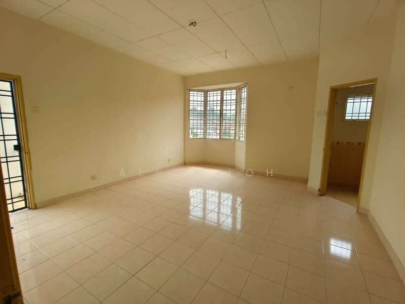 2-storey Terraced House for Sale in Taman Segar Perdana (Cheras) - Alson Loh - Living Room - PropertyGuru.com.my