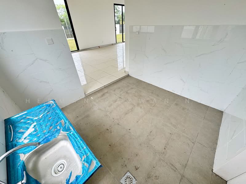 Rumah Banglo untuk Dijual di Alam Sari (Bangi) - Herman Sazwan Nor Rahim - Kitchen - PropertyGuru.com.my