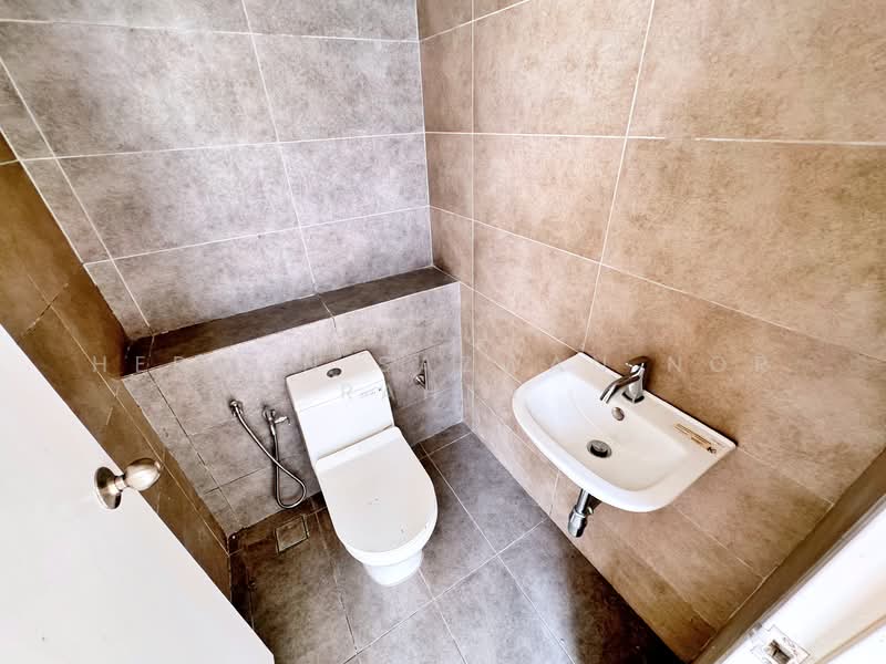 Rumah Banglo untuk Dijual di Alam Sari (Bangi) - Herman Sazwan Nor Rahim - Bathroom - PropertyGuru.com.my
