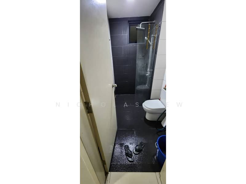 Service Residence for Rent at Univ 360 Place - Nicholas Lew - Bathroom - PropertyGuru.com.my