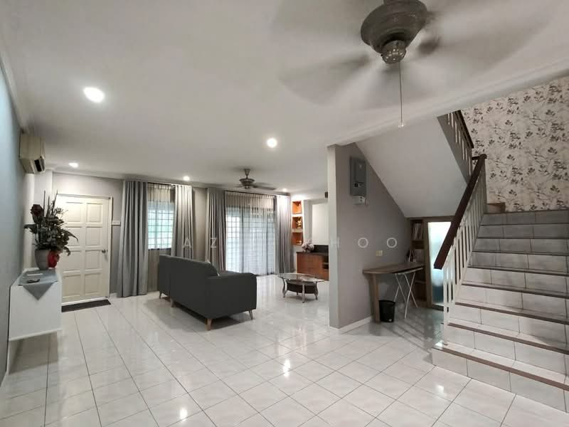 2-storey Terraced House for Sale in Gunung Rapat (Ipoh) - Qazin Khoo - Living Room - PropertyGuru.com.my