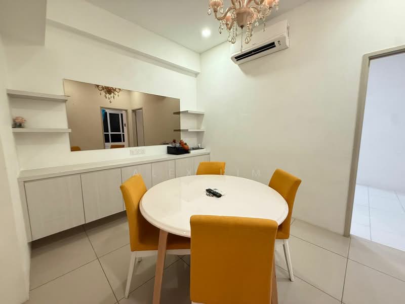 Servis Apartment untuk Disewa di Birch Regency @ Penang Times Square - Alex Lim - Dining Room - PropertyGuru.com.my