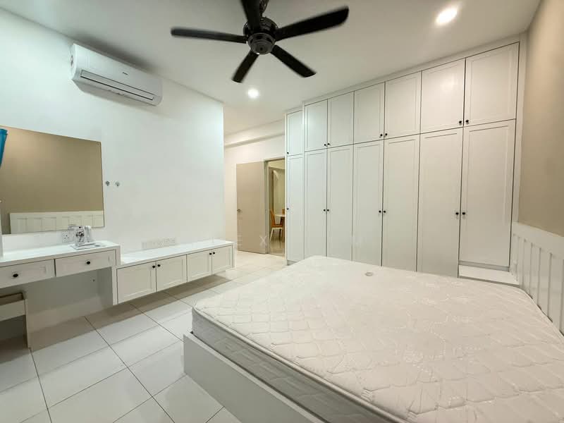 Servis Apartment untuk Disewa di Birch Regency @ Penang Times Square - Alex Lim - Bedroom - PropertyGuru.com.my