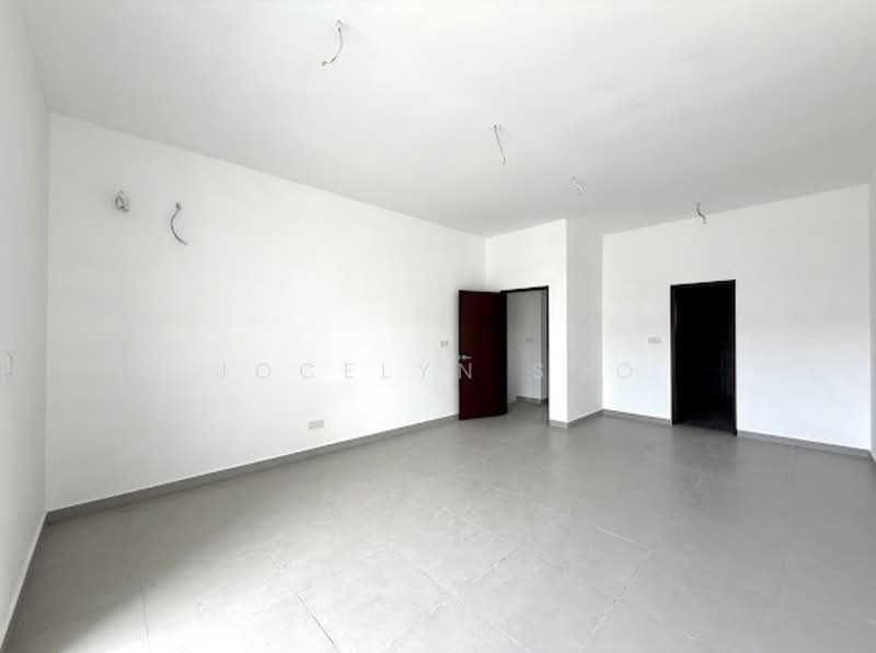 Rumah Teres 3 Tingkat untuk Dijual di Batu 9 (Cheras) - Jocelyn Soo - PropertyGuru.com.my