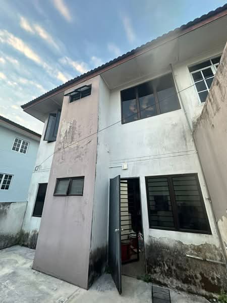 Rumah Teres untuk Dijual di Rawang (Selangor) - Norazrein Abdul Raman - Exterior - PropertyGuru.com.my