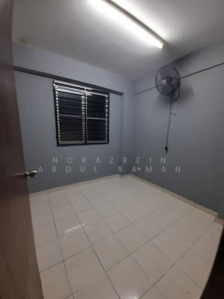 Apartment for Sale at Apartment Buginvilla - Norazrein Abdul Raman - Interior - PropertyGuru.com.my