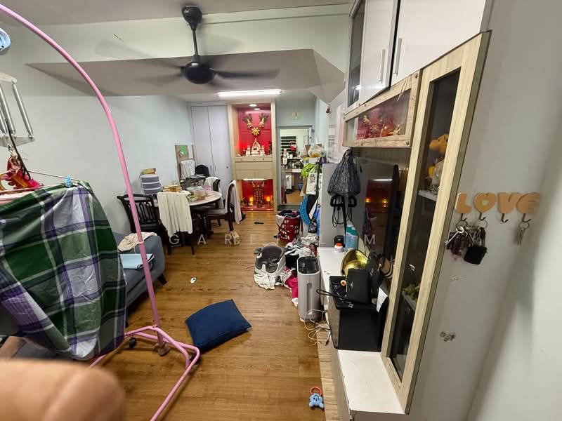1-storey Terraced House for Sale in Taman Skudai Baru (Skudai) - Garet Lim - Living Room - PropertyGuru.com.my