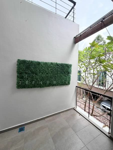 Townhouse for Sale in Leisure Farm (Gelang Patah) - Zephyr Khoo - Balcony - PropertyGuru.com.my