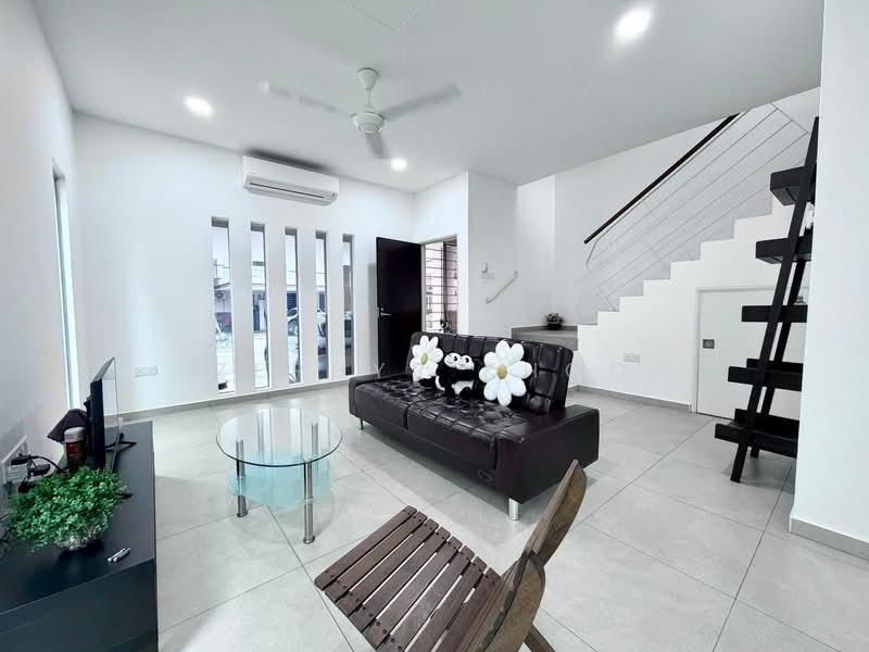 Townhouse for Sale in Leisure Farm (Gelang Patah) - Zephyr Khoo - PropertyGuru.com.my