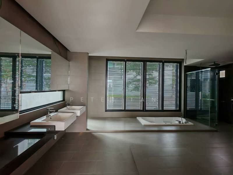 Bungalow for Sale in Taman Danau Desa (Taman Desa) - Peter Tan - Bathroom - PropertyGuru.com.my