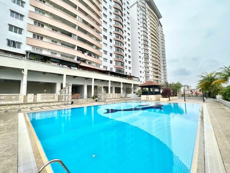 Service Residence for Sale at Putra Majestik - Frank Teh - Pool - PropertyGuru.com.my