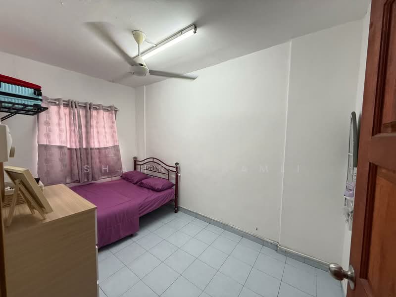 Pangsapuri untuk Dijual di Palma - Shahril Ramli - Bedroom - PropertyGuru.com.my