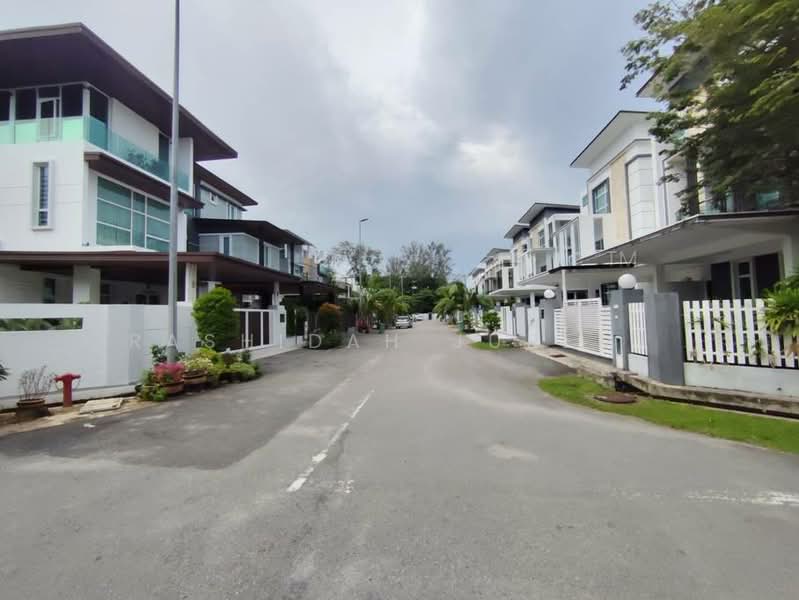 Rumah Berkembar untuk Dijual di Taman Klebang Utama (Klebang) - Rashidah Juremi - Exterior - PropertyGuru.com.my
