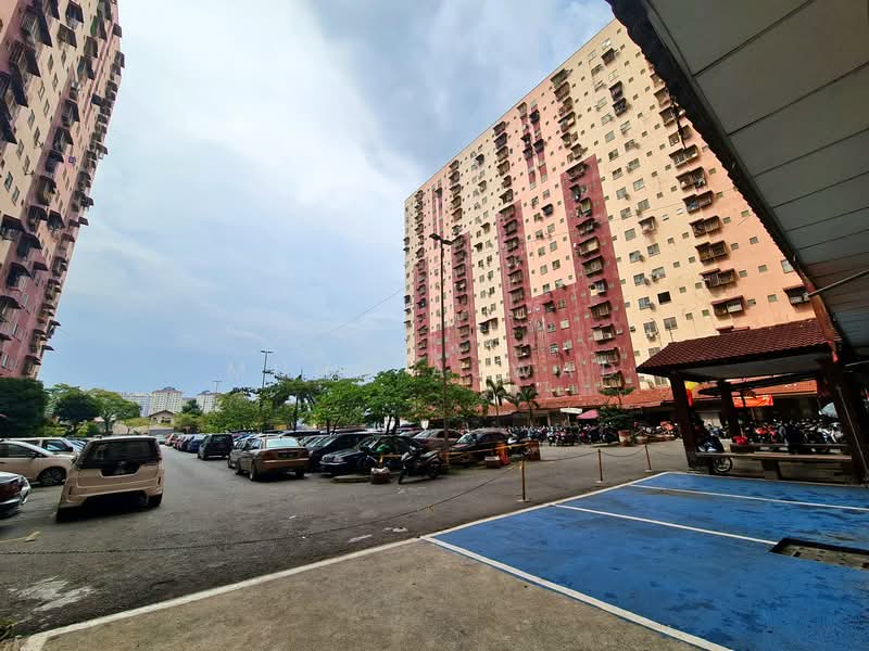 Rumah Flat untuk Dijual di Desa Mentari Flat (Block 11) - Muhd Ajwad - Exterior - PropertyGuru.com.my
