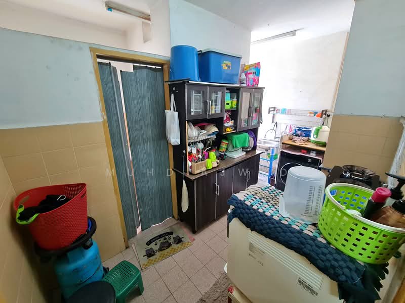 Rumah Flat untuk Dijual di Desa Mentari Flat (Block 11) - Muhd Ajwad - Kitchen - PropertyGuru.com.my