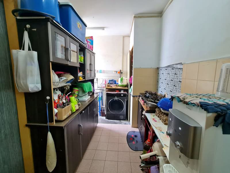 Rumah Flat untuk Dijual di Desa Mentari Flat (Block 11) - Muhd Ajwad - Kitchen - PropertyGuru.com.my
