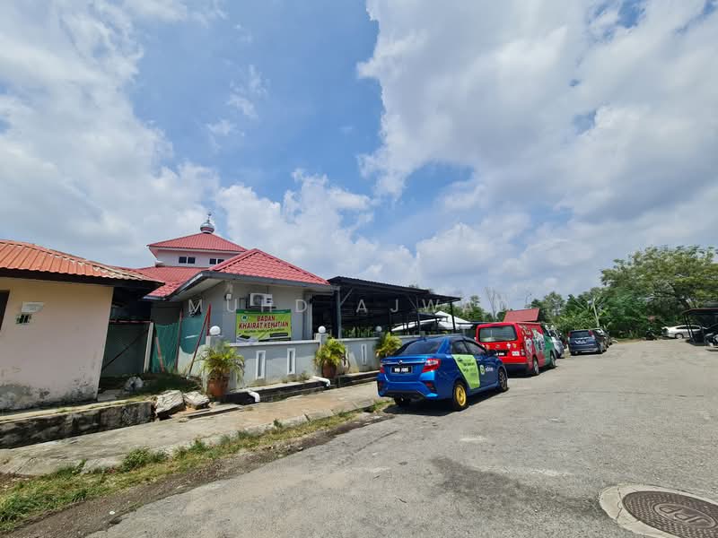 Pangsapuri untuk Dijual di Pangsapuri Baiduri - Muhd Ajwad - Surau - PropertyGuru.com.my