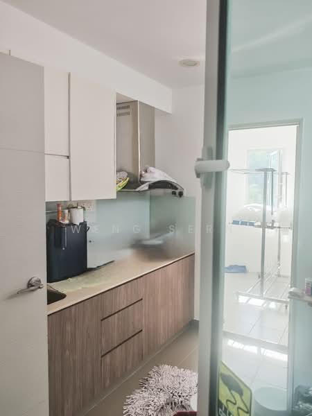 Condominium for Sale at The Latitude Condominium - Weng Sern - Kitchen - PropertyGuru.com.my