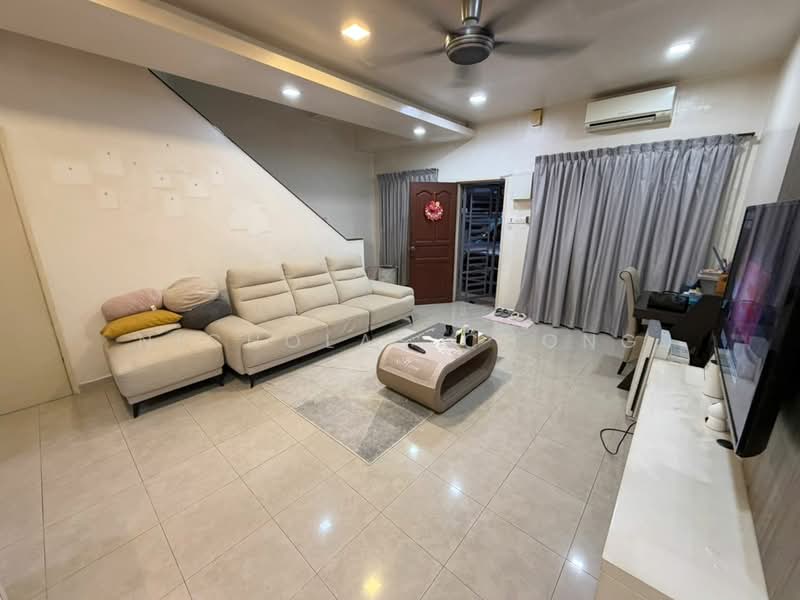 Rumah Teres 2 Tingkat untuk Dijual di Taman Setia Indah (Tebrau) - Nicholas Chong - PropertyGuru.com.my