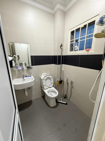Rumah Teres 2 Tingkat untuk Dijual di Taman Setia Indah (Tebrau) - Nicholas Chong - PropertyGuru.com.my