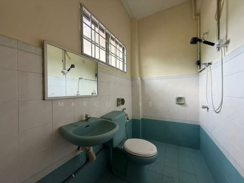 Rumah Berkembar untuk Dijual di Rasah Kemayan (Seremban 2) - Marcus Yeow - Bathroom - PropertyGuru.com.my