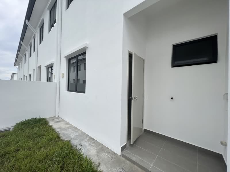 2-storey Terraced House for Rent in Telok Panglima Garang (Selangor) - Miki You - Exterior - PropertyGuru.com.my