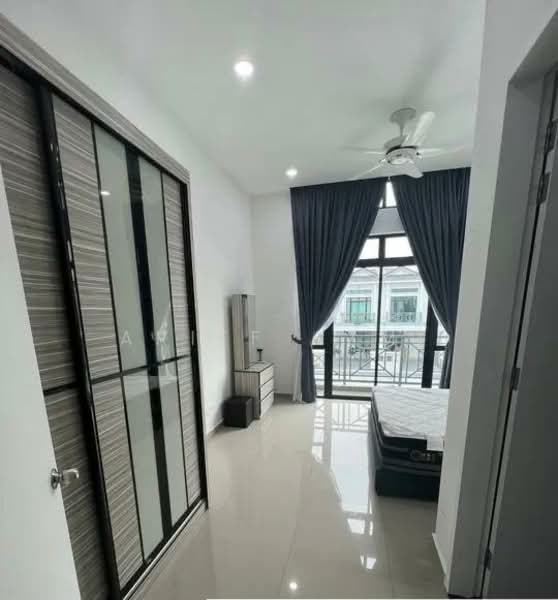 Rumah Kluster untuk Dijual di Kota Masai (Pasir Gudang) - Ariff Azmi - PropertyGuru.com.my