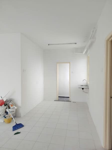 Pangsapuri untuk Dijual di Vista Pinggiran Apartment - Shirley Yong - Interior - PropertyGuru.com.my