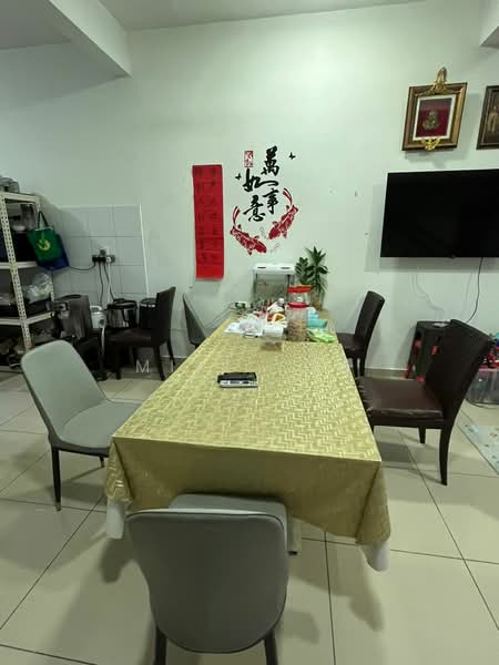 Rumah Teres 2 Tingkat untuk Disewa di Bandar Rimbayu (Telok Panglima Garang) - Miki You - Dining Room - PropertyGuru.com.my