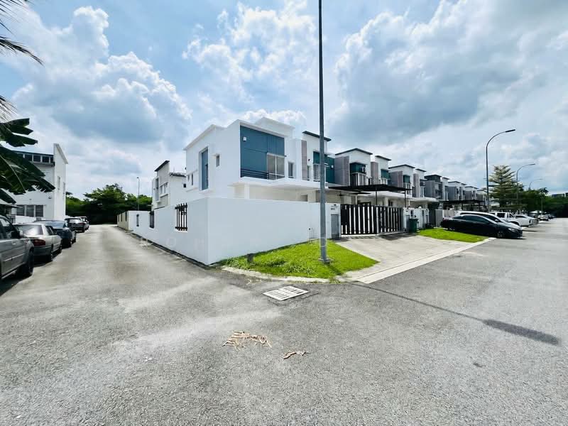 2-storey Terraced House for Sale in Setia Ecohill (Semenyih) - Rohani Daud - Exterior - PropertyGuru.com.my