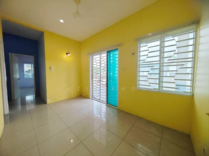 Rumah Teres 1 Tingkat untuk Dijual di Taman Perpaduan Koperasi (Tambun) - Qazin Khoo - Living Room - PropertyGuru.com.my