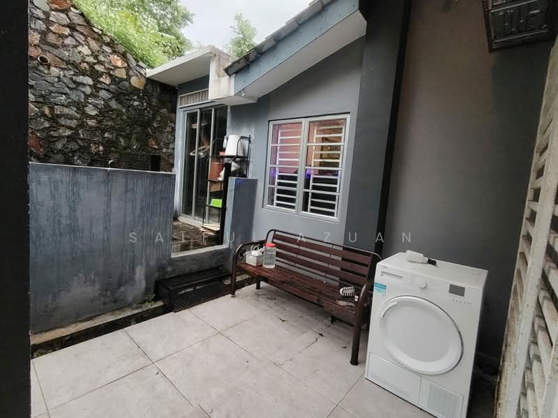 Rumah Teres 2.5 Tingkat untuk Dijual di Ukay Perdana (Ulu Kelang) - Saiful Azuan - Exterior - PropertyGuru.com.my