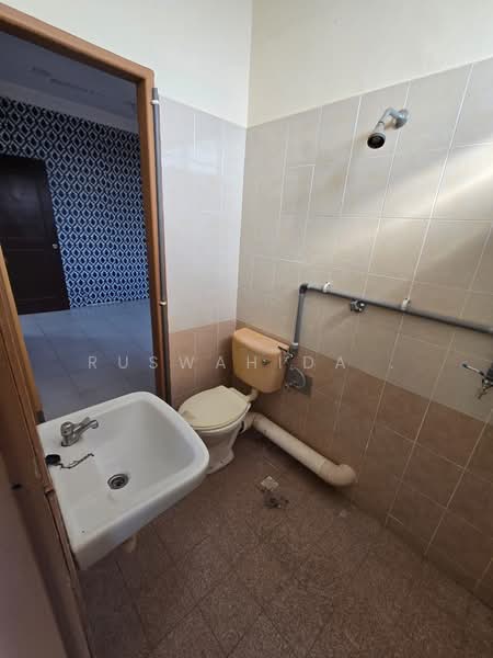 Rumah Teres 2 Tingkat untuk Dijual di Taman Kempas (Temin) - Ruswahida . - PropertyGuru.com.my