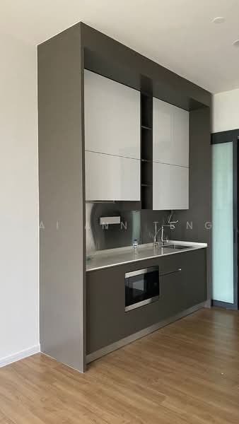 Servis Apartment untuk Disewa di Ceylonz Suites - Wai Ann Teng - Kitchen - PropertyGuru.com.my