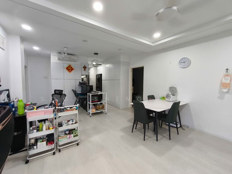 Condominium for Sale at Mahkota Garden - Soon Sheng Law - Living Room - PropertyGuru.com.my