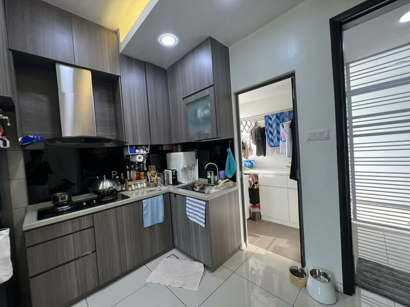 Kondominium untuk Disewa di The WaterEdge (Pinggiran Air) - Phoebe Foo - Kitchen - PropertyGuru.com.my