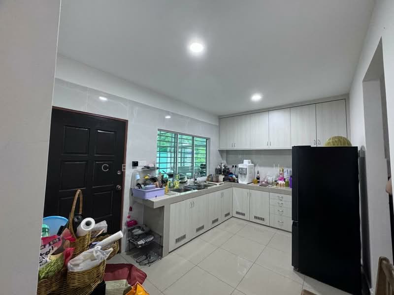 Semi-Detached House for Sale in Kota Kinabalu (Sabah) - Celine Teah - Kitchen - PropertyGuru.com.my