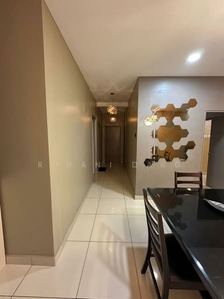 Kondominium untuk Disewa di Ameera Residence - Rohani Daud - Corridor - PropertyGuru.com.my