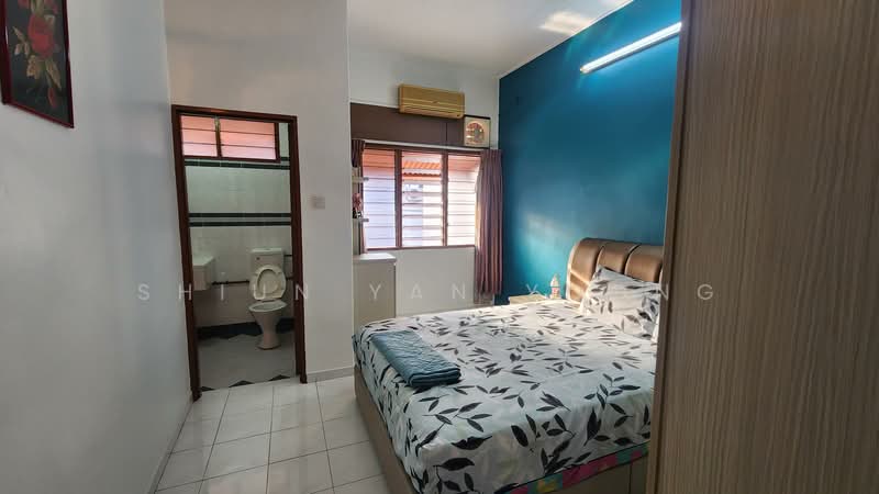 2-storey Terraced House for Sale in Taman Kota Laksamana (Melaka City) - Shiun Yan Yoong - Bedroom - PropertyGuru.com.my