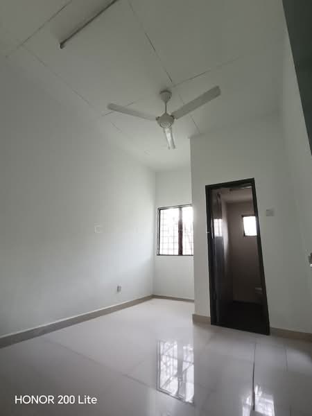 Rumah Teres 2 Tingkat untuk Disewa di Desa Coalfields (Ijok) - Chin JL - Interior - PropertyGuru.com.my