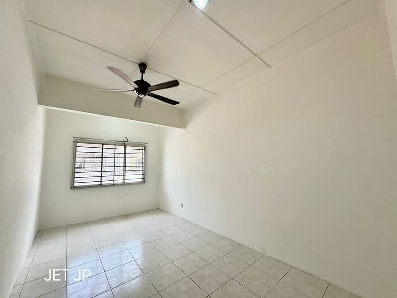 2-storey Terraced House for Sale in Bandar Bukit Tinggi (Klang) - Zackinn Hoi - Interior - PropertyGuru.com.my