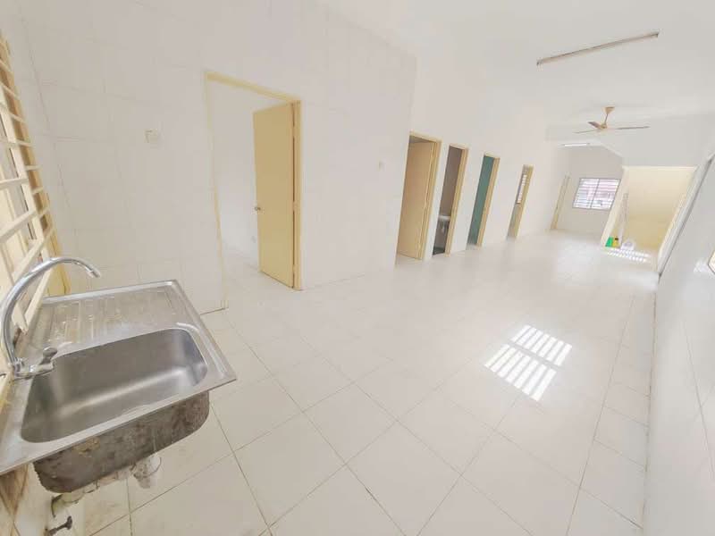 Townhouse for Sale in Taman Putra Perdana (Puchong) - Evan Goh - Interior - PropertyGuru.com.my