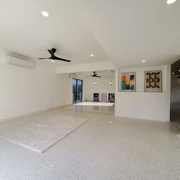 Rumah Banglo untuk Dijual di Ampang (Selangor) - Terry Yee - Living Room - PropertyGuru.com.my